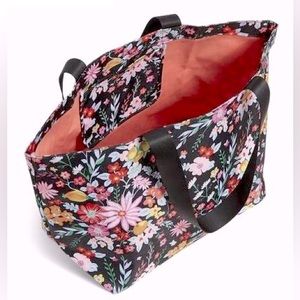 Vera Bradley Lighten Up Large Family Tote ✨ Tangerine Twist